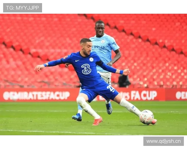 切尔西年轻阵容表现波动，对竞争格局带来变化，当前稳定性面临考验